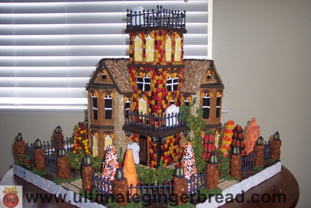 Gingerbread Halloween House