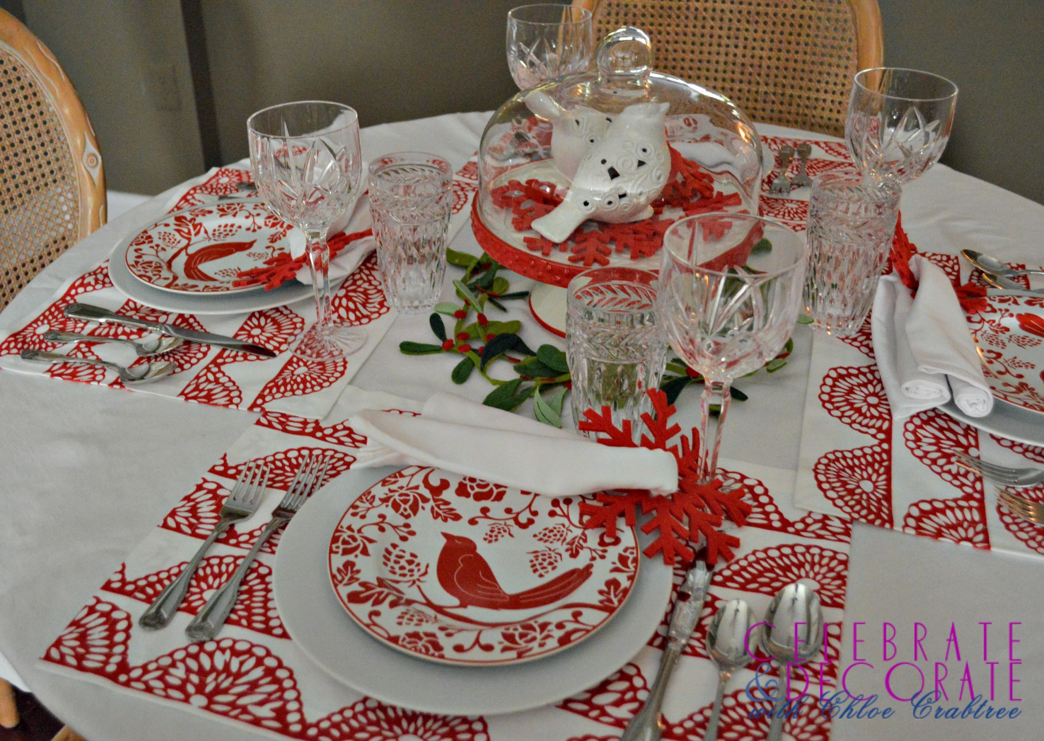 Red and White Tablescape2