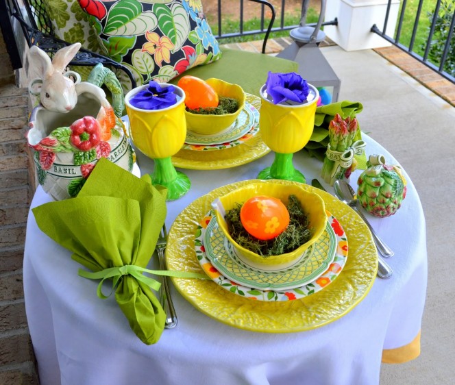 Charming-Tablescape
