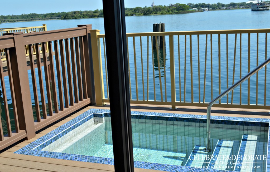 Private-plunge-pool-in-the-over-water-bungalows-at-Disney's-Polynesian-Village-Resort