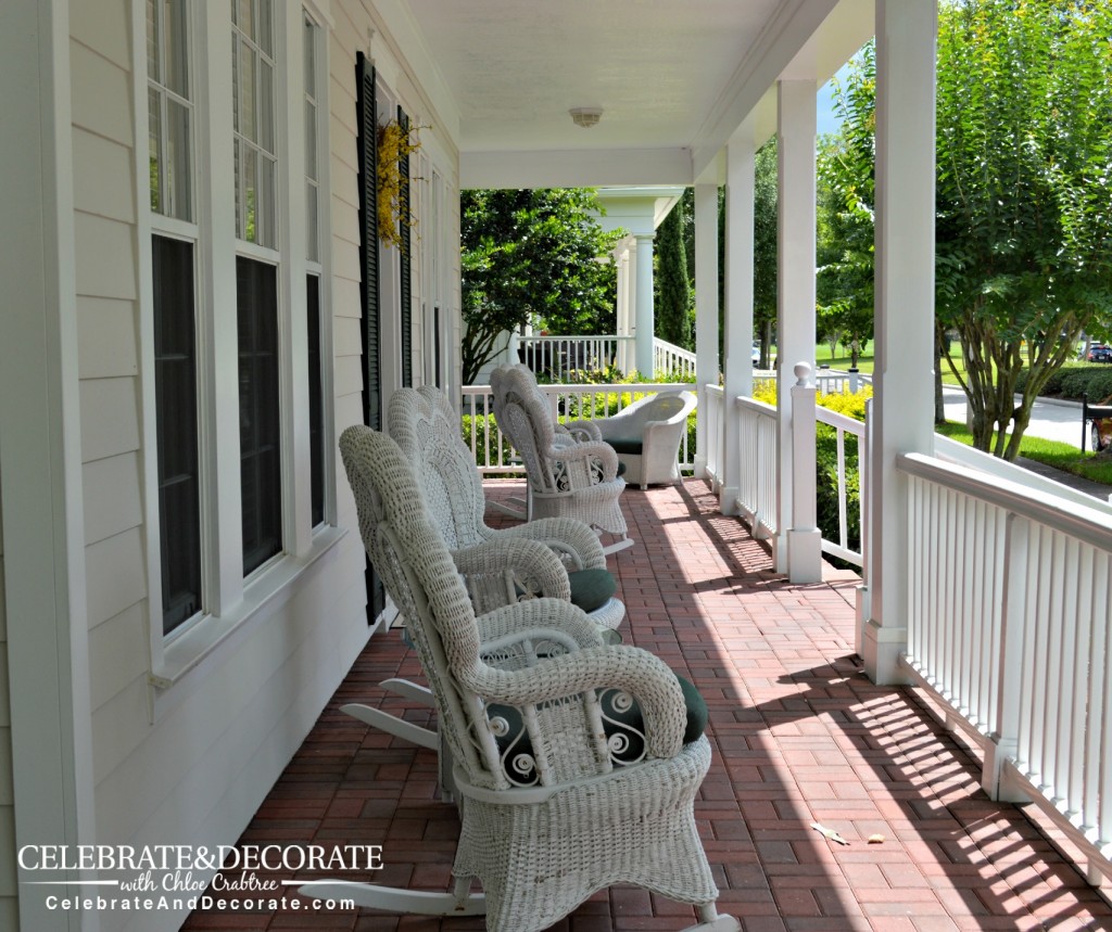 Wicker-rockers-on-the-front-porch