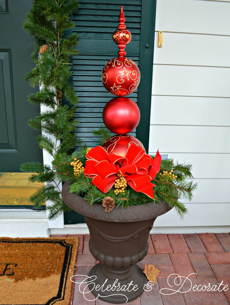 DIY Christmas Ornament Topiary