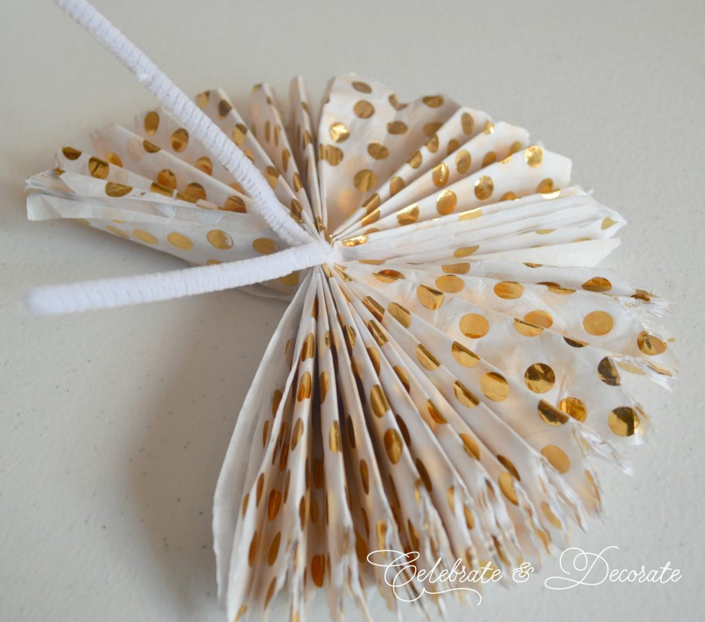 DIY Tissue paper party pom poms