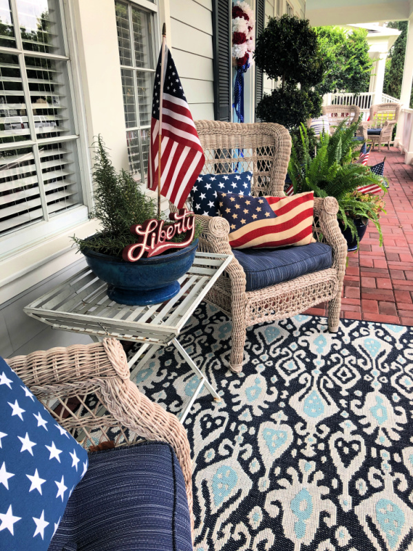Show Your Patriotism with 4th of July Front Porch Decor