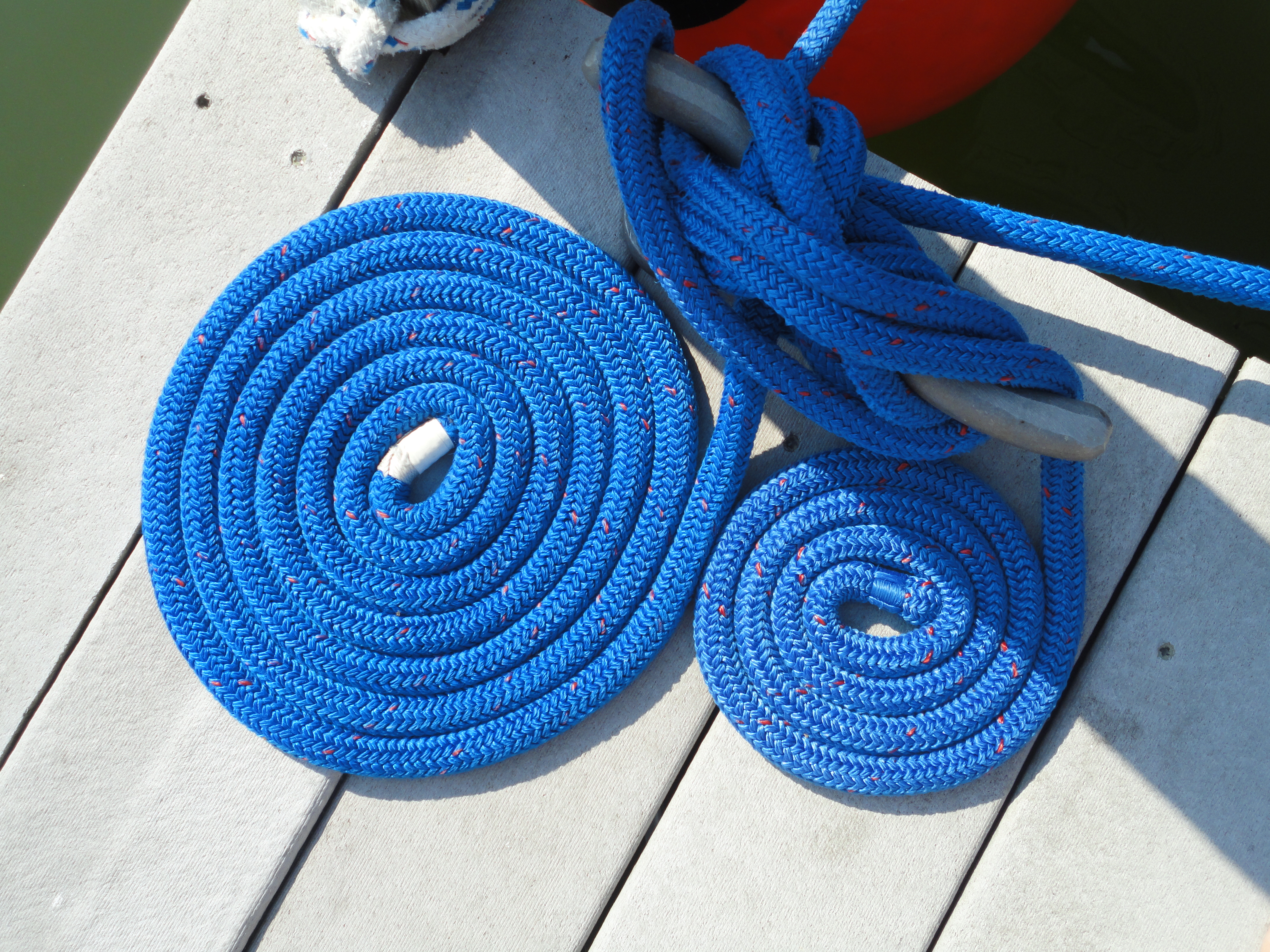Coiled blue dock lines