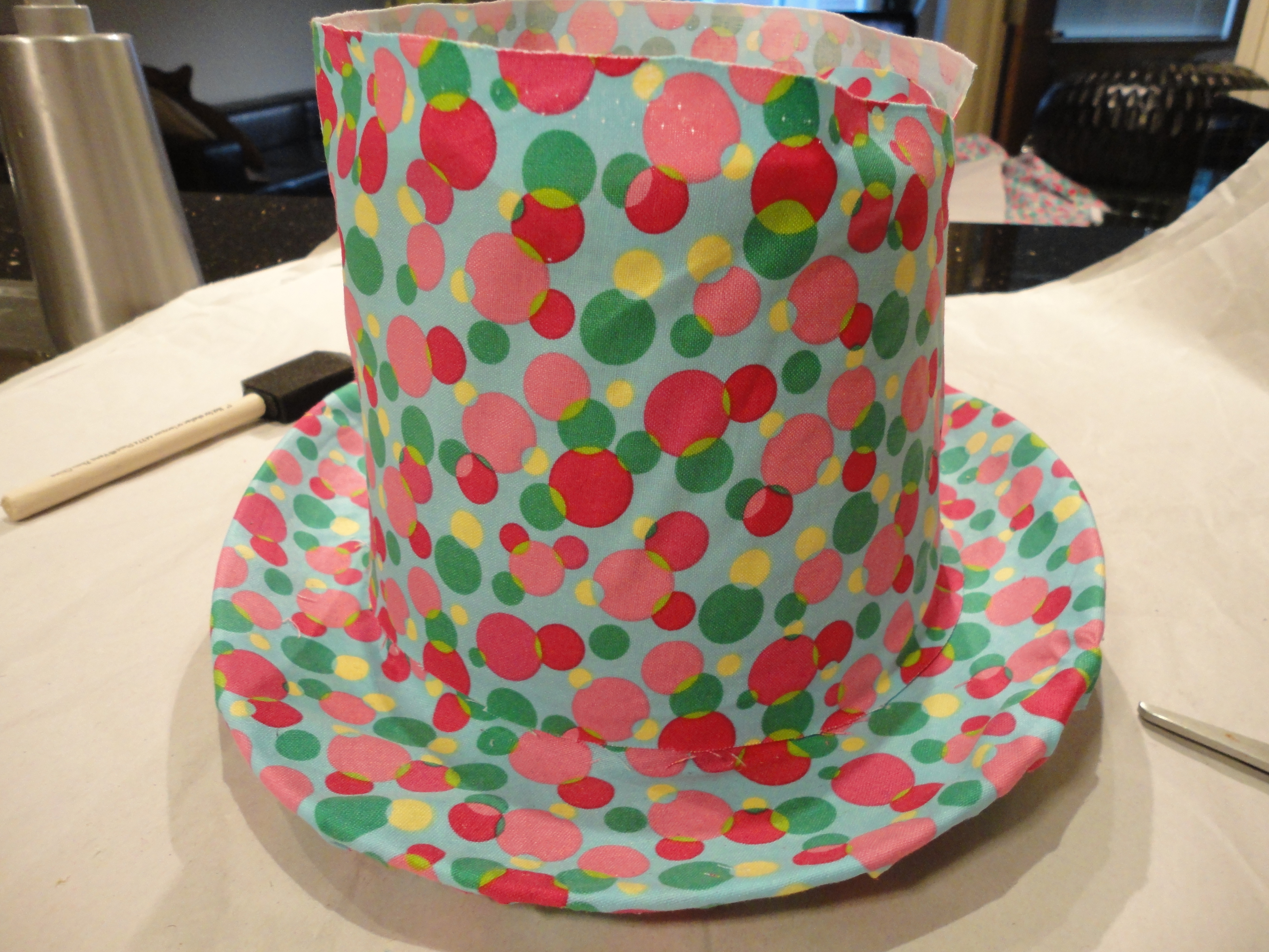 Chloe’s Crafts ~ Cover a Top Hat with Fabric