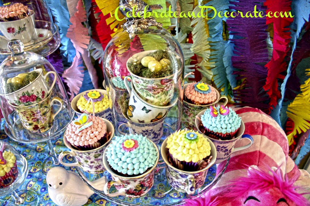 Alice in Wonderland Party Cupcakes