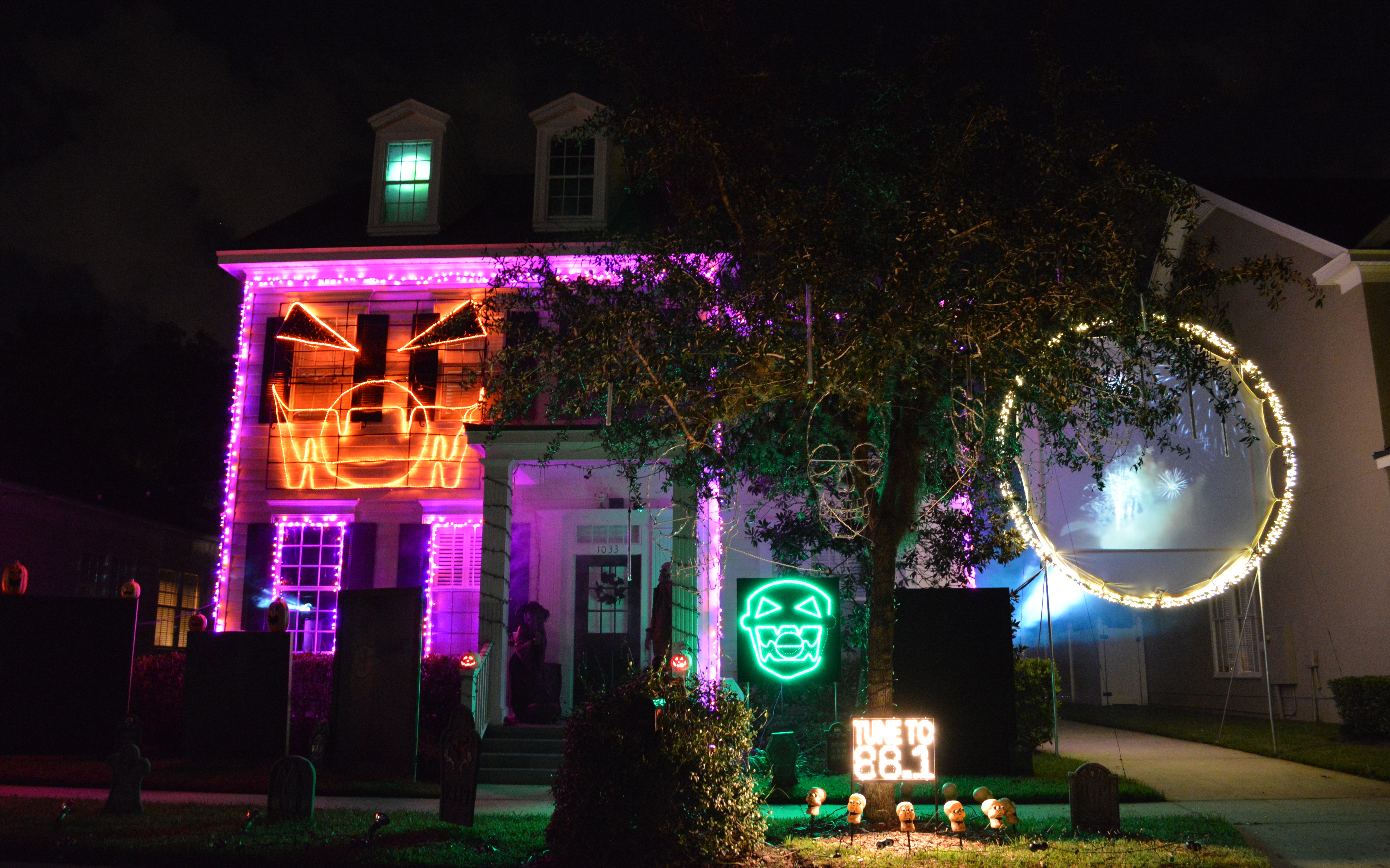 Halloween show house ~ check out the video  http://www.youtube.com/watch?v=r_nj-P7c5bU&list=HL1350613494&feature=mh_lolz