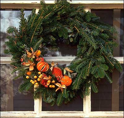 Williamsburg Wreath