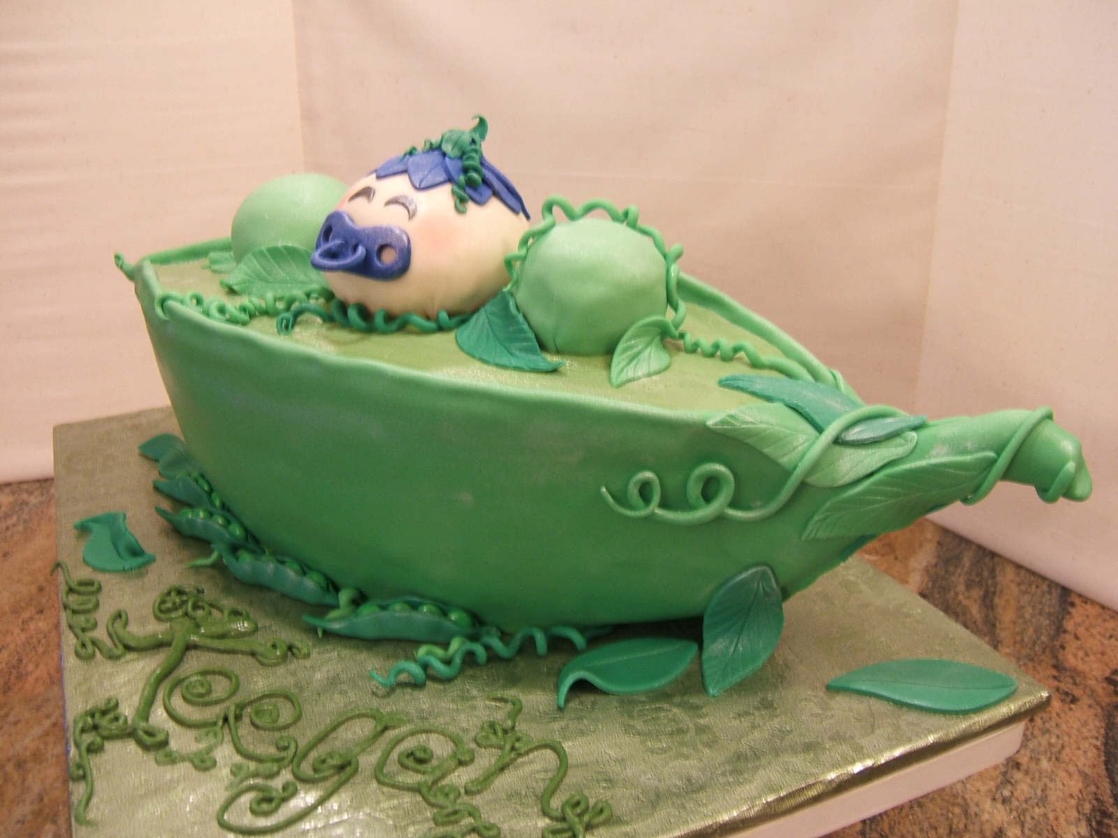 Baby Shower Pea Pod Cake