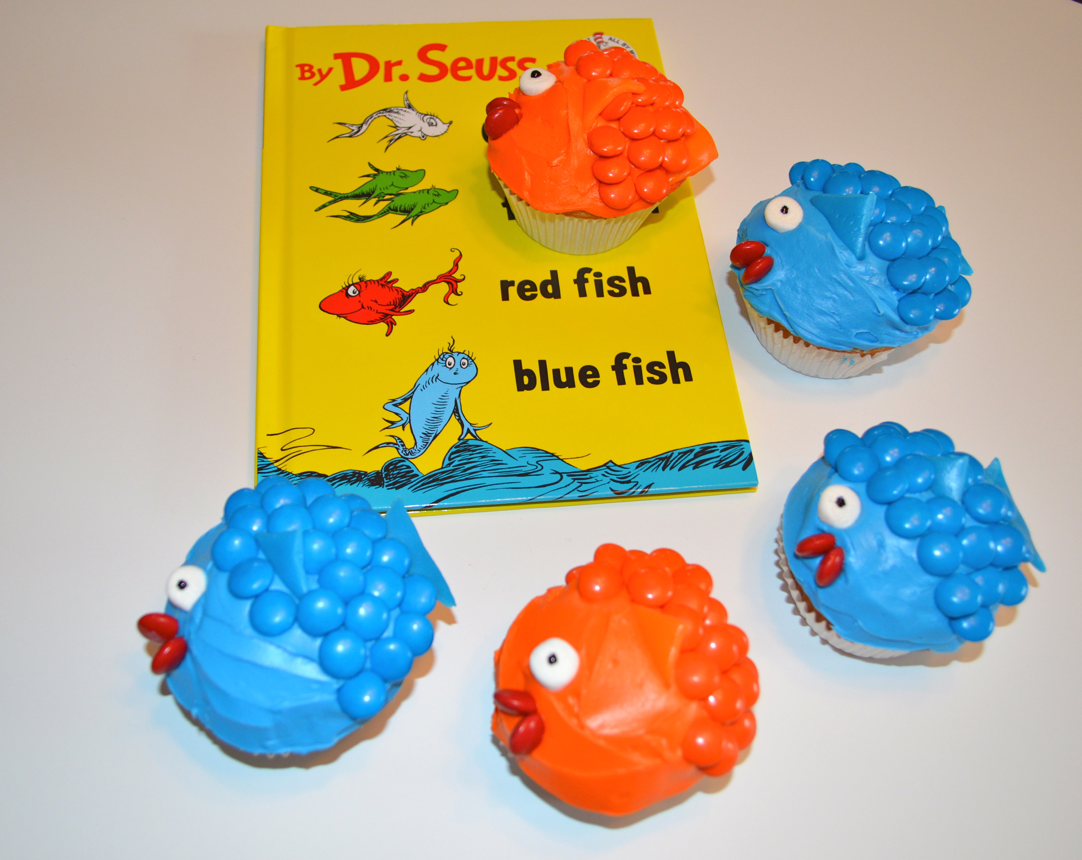 Little fishy cupcakes