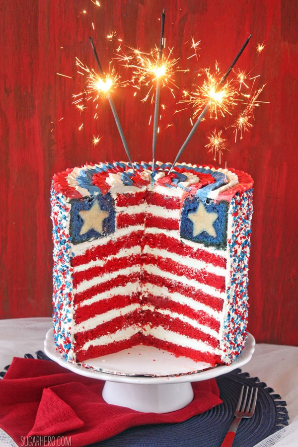 American Flag Cake - Celebrate & Decorate.
