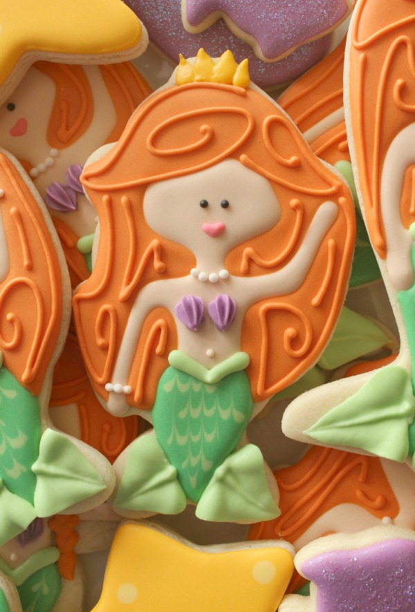 Decorated-Mermaid-Cookie_SweetSugarBelle (1)