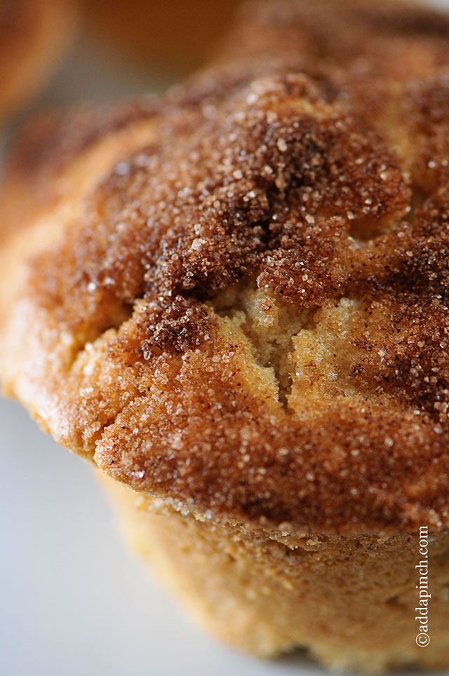 cinnamon-apple-muffins-