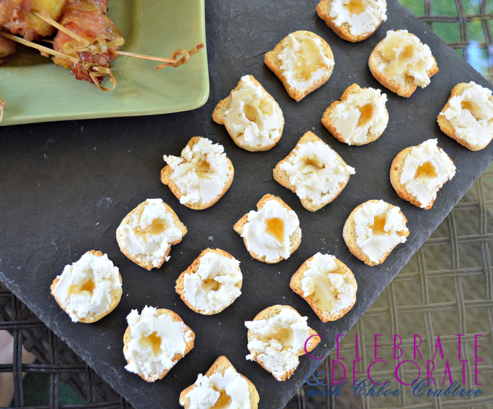 Goat Cheese and Honey Appetizers