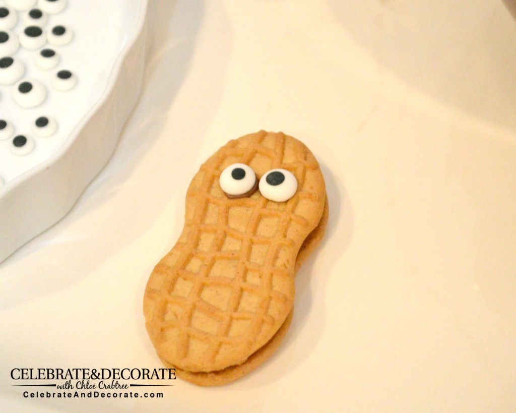 Nutter Butter Cookie with eyeballs
