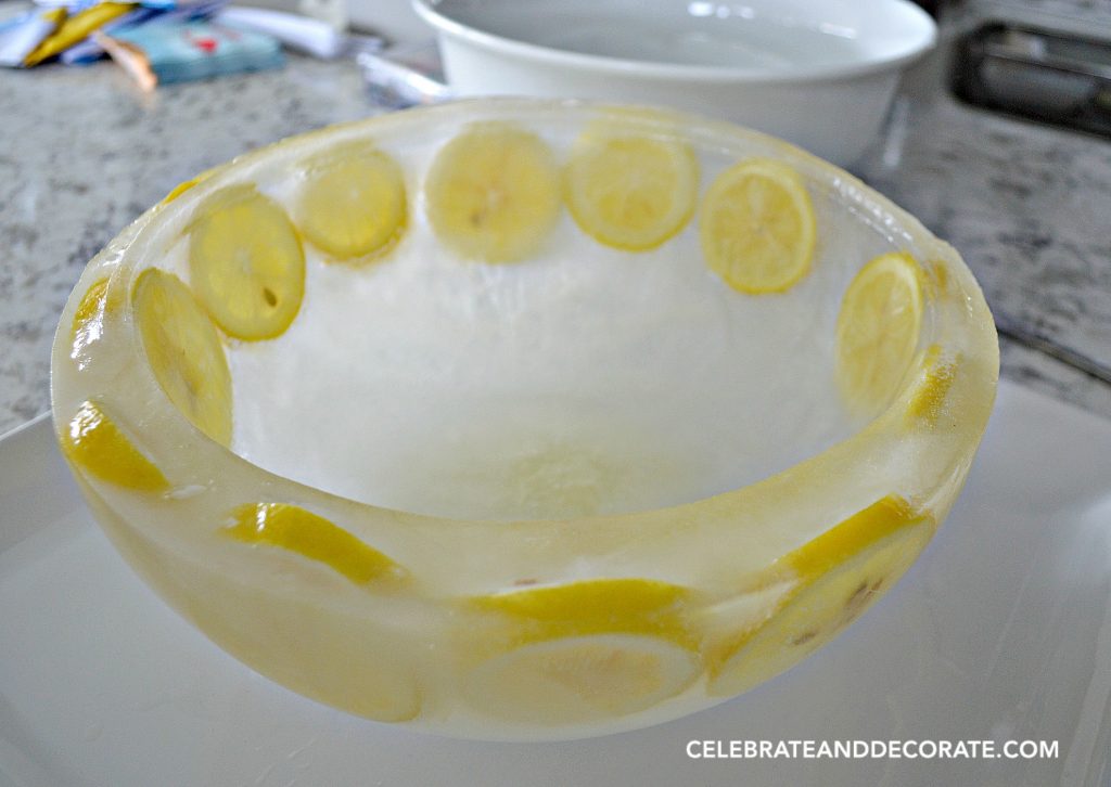 How to make an ice bowl.