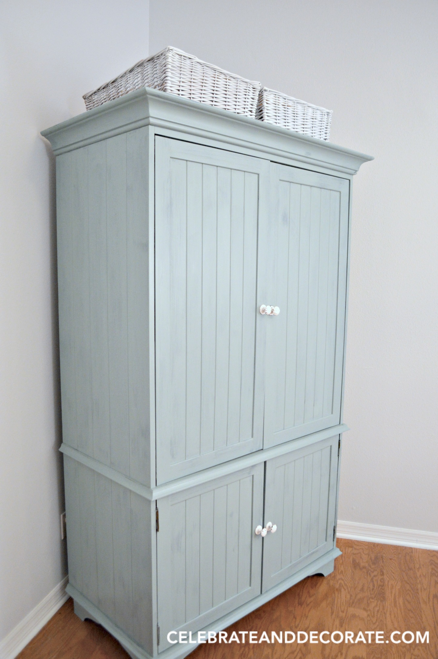 Old Fashioned Milk Paint Is Perfect For Transforming The Pieces You Love