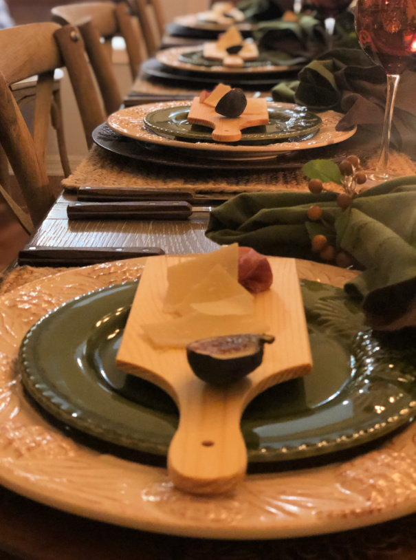 Welcome Fall Tablescape