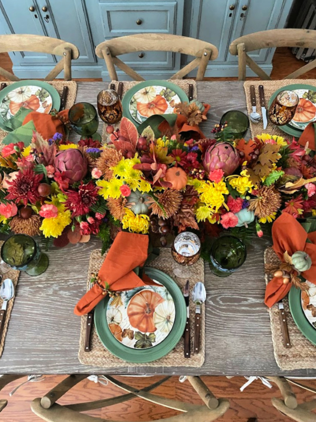 Gathering Around a Thanksgiving Table - Celebrate & Decorate